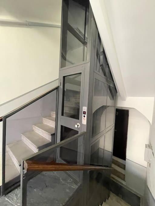Cozy Apartment In Trastevere Roma Exterior foto