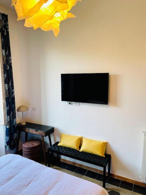 Cozy Apartment In Trastevere Roma Exterior foto